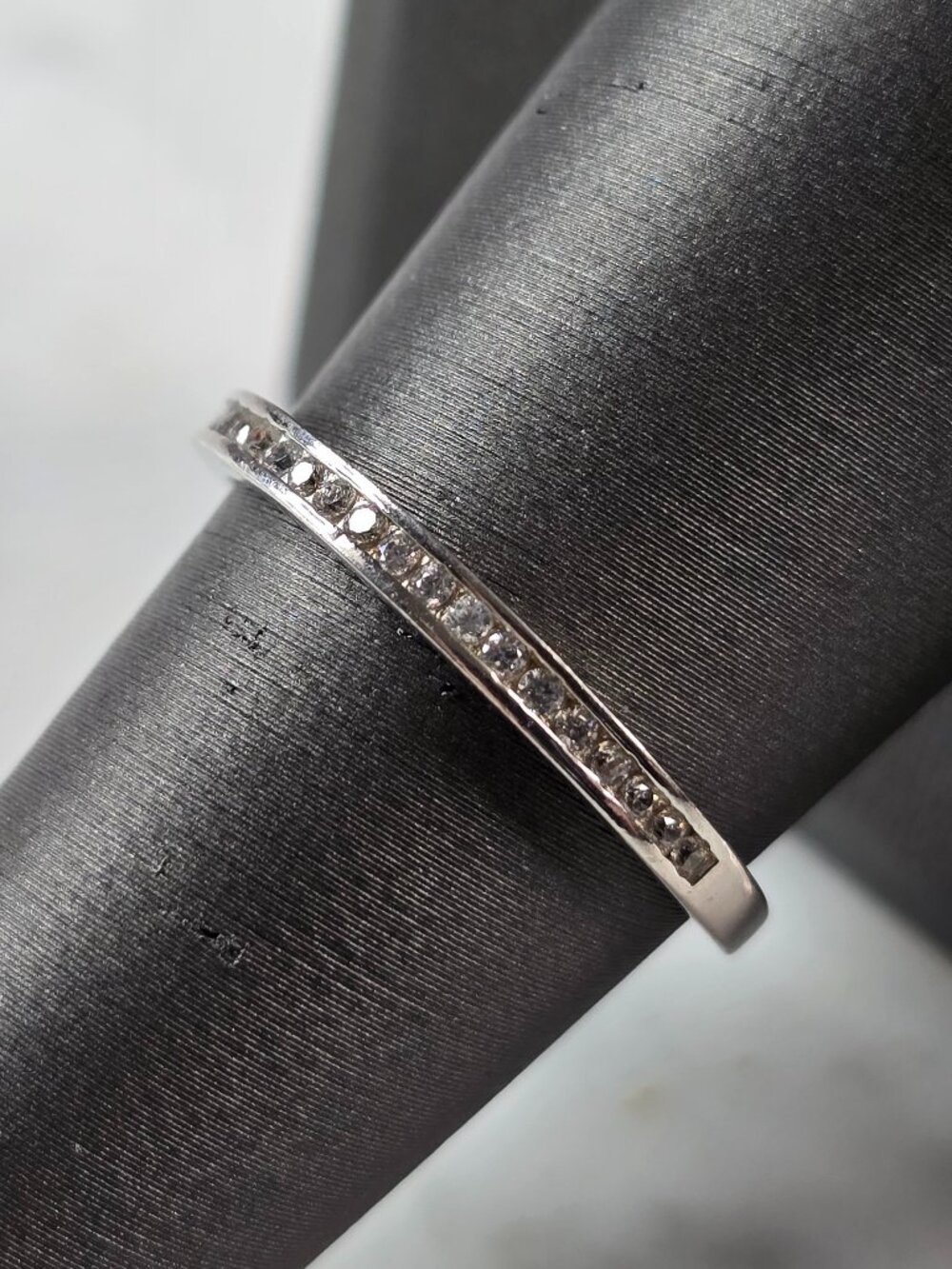 Womens Vintage Estate Sterling Silver CZ Ring 1.4g E4136